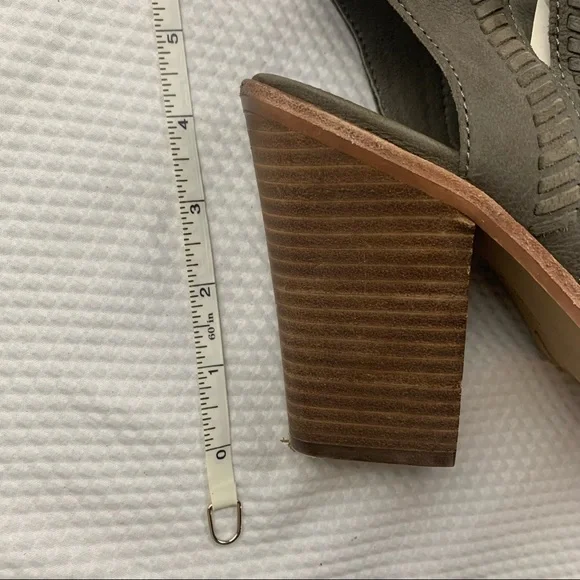 Vince Camuto Karinta heel - Picture 15 of 15